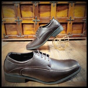 NWOB Marco Vitale Brown Derbys Size 10.5